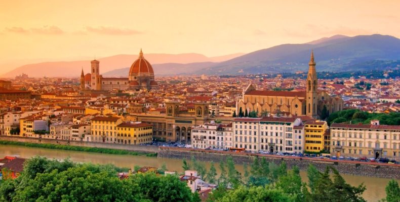 cc_florence_aerial_dawn_alamy_rm_3840_16x9